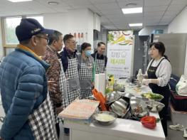 포천시종합사회복지관, 고립위기가구 지원 위한 '뭉쳐야 산다' 프로그램 성료 기사 이미지