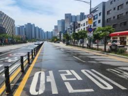 구리시, 폭염 대응을 위한 도로 자동 청소 시스템 확대 운영 실시 기사 이미지
